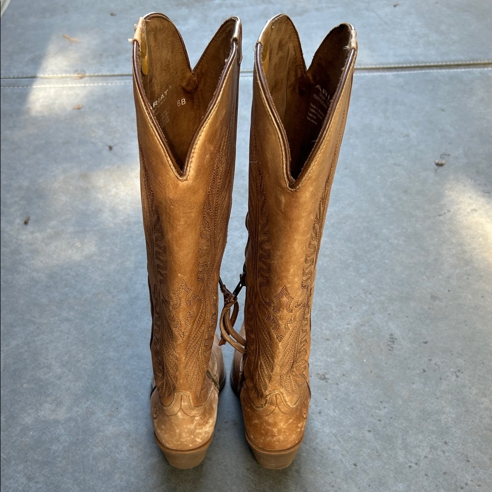 Ariat Tan Leather Heeled Boots - Picture 4 of 8